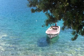 Mljet 4 You - seafront apartment